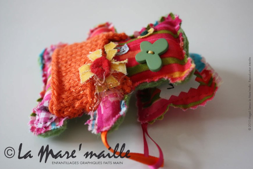 Mini-Dodu n°5 sur son petit oreiller